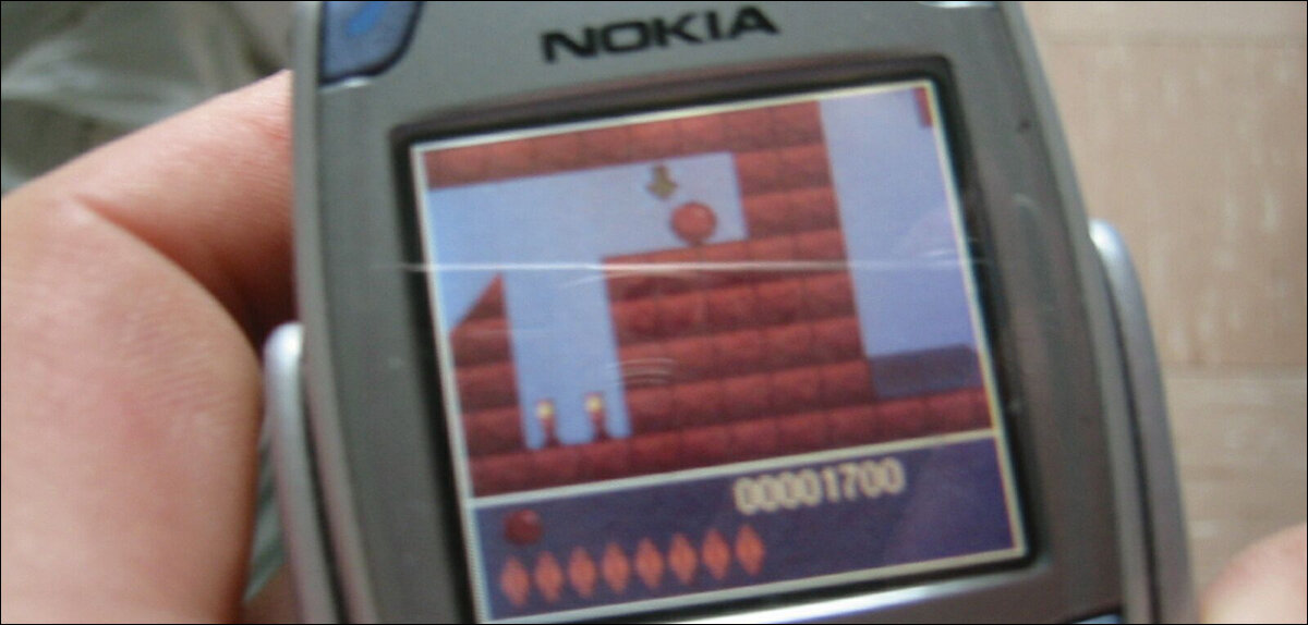 The classic Snake game from Nokia becomes a puzzle game with